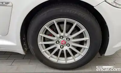 Jaguar XF 2015 2.2 Автомат в Москве № 335841, миниатюра 6