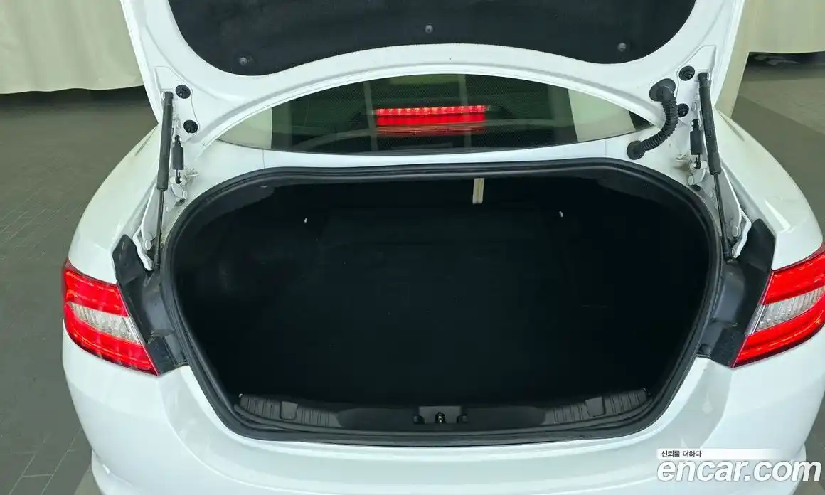 Jaguar XF 2015 2.2 Автомат в Москве № 335841, фото 7