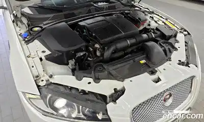 Jaguar XF 2015 2.2 Автомат в Москве № 335841, миниатюра 10