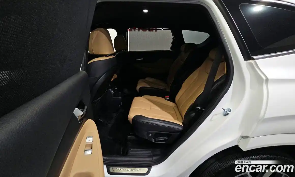 Hyundai Santa Fe 2023 2.5 Автомат в Москве № 339241, фото 13