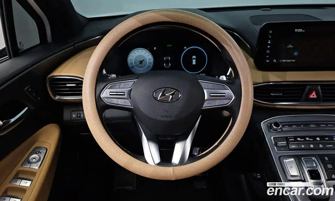 Hyundai Santa Fe 2023 2.5 Автомат в Москве № 339241, фото 16