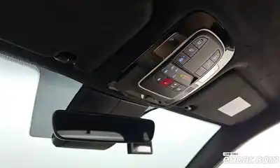 Hyundai Santa Fe 2023 2.5 Автомат в Москве № 339241, миниатюра 3