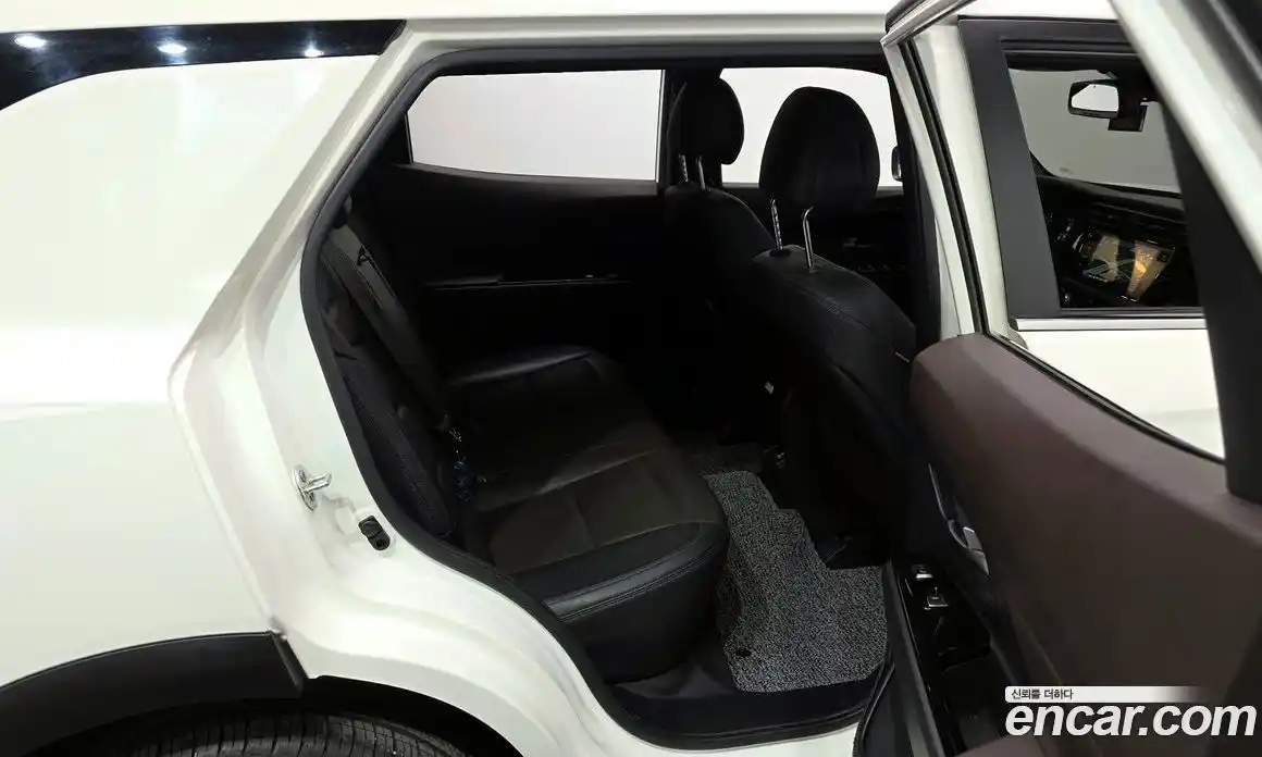 SsangYong Korando 2022 1.5 Автомат в Москве № 35055, фото 16