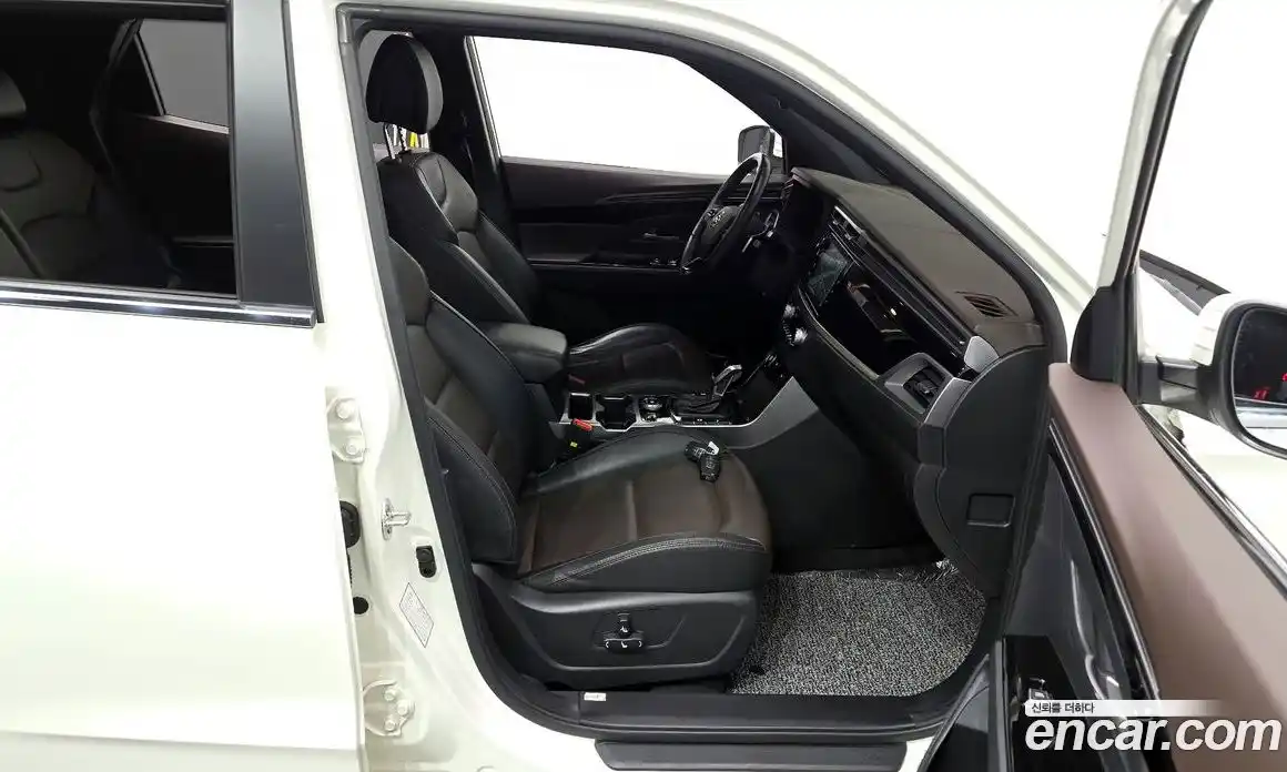 SsangYong Korando 2022 1.5 Автомат в Москве № 35055, фото 17