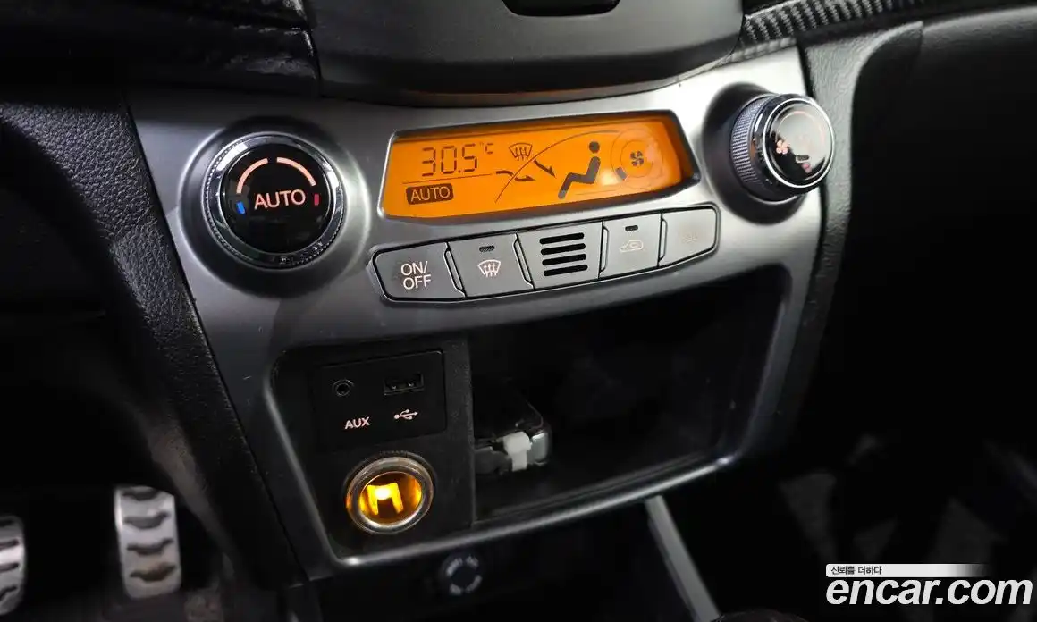 SsangYong Korando 2014 2.0 Автомат в Москве № 36172, фото 19