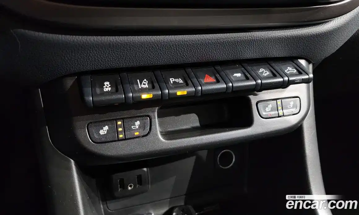 Chevrolet Colorado 2021 3.6 Автомат в Москве № 37036, фото 7