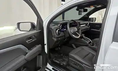 Chevrolet Colorado 2024 2.7 Автомат в Москве № 37674, миниатюра 4