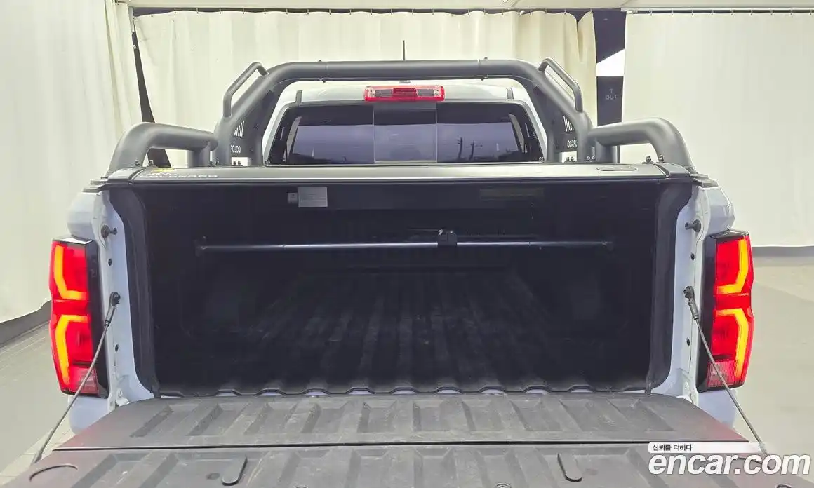 Chevrolet Colorado 2024 2.7 Автомат в Москве № 37674, фото 8