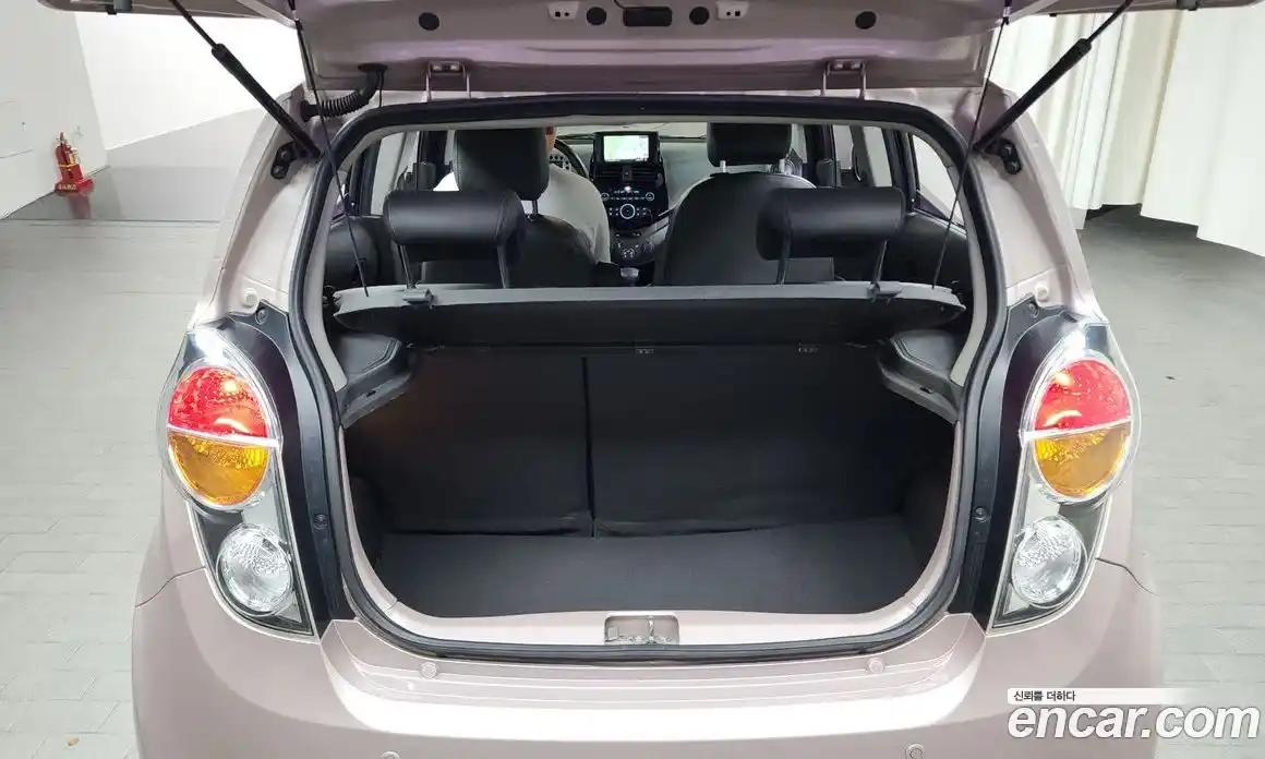 Chevrolet Spark 2012 1.0 Автомат в Москве № 40087, фото 6