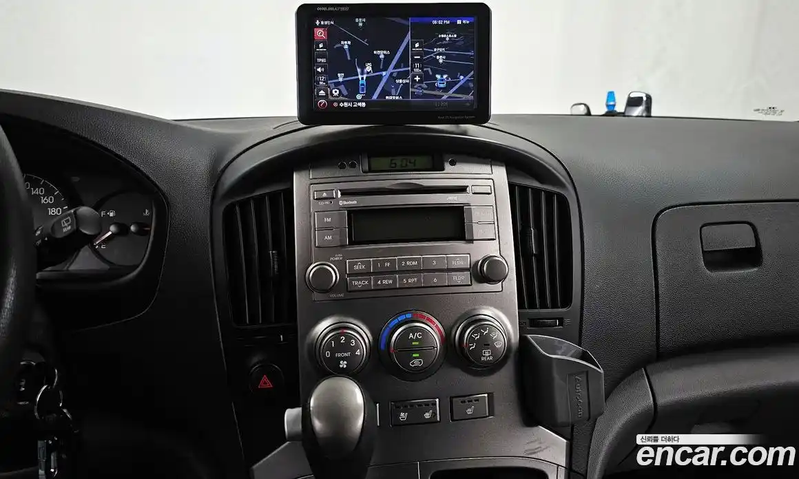 Hyundai Starex 2015 2.5 Автомат в Москве № 42898, фото 13