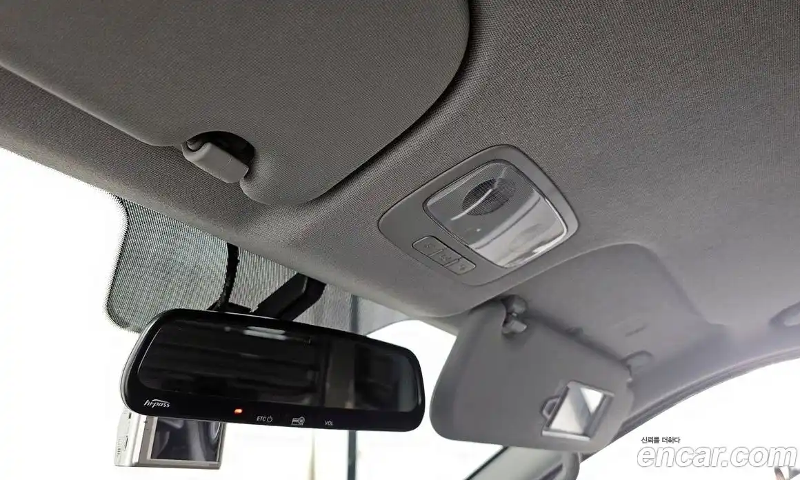 Hyundai Starex 2015 2.5 Автомат в Москве № 42898, фото 15