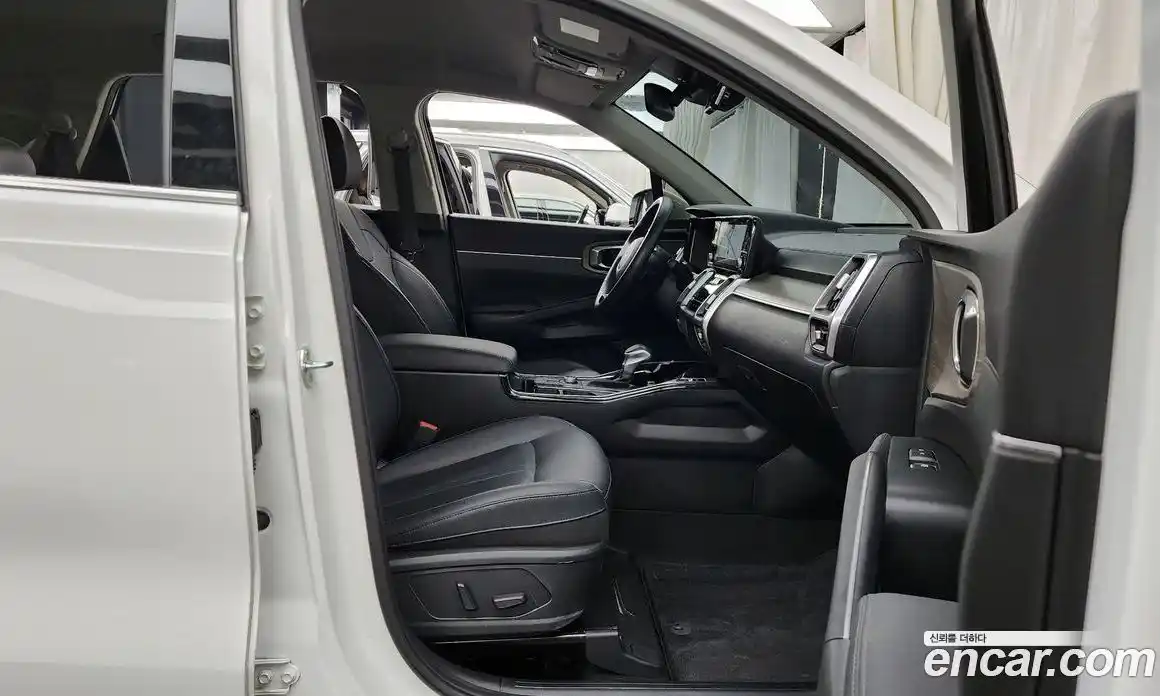 Kia Sorento 2022 2.2 Автомат в Москве № 4432, фото 11