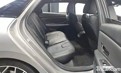 Hyundai Avante 2023 2.0 Автомат в Москве № 45997, миниатюра 4