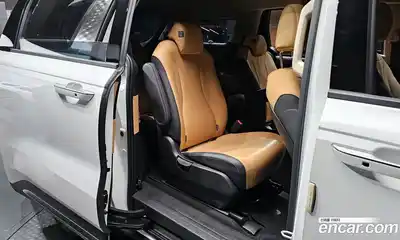 Kia Canival 2023 2.2 Автомат в Москве № 50764, миниатюра 7