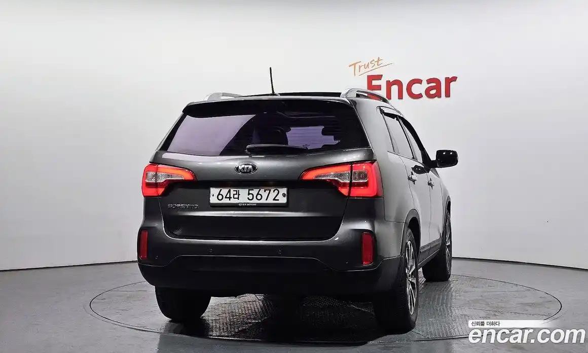 Kia Sorento 2013 2.0 Автомат в Москве № 54631, фото 13