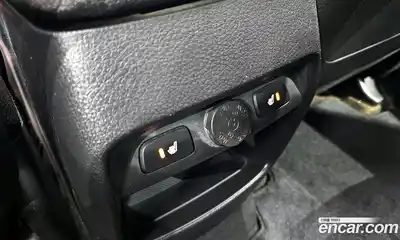 Kia Sorento 2013 2.0 Автомат в Москве № 54631, миниатюра 7