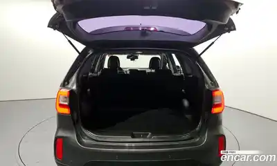 Kia Sorento 2013 2.0 Автомат в Москве № 54631, миниатюра 9