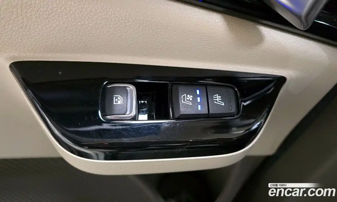 Kia Canival 2022 2.2 Автомат в Москве № 54966, фото 20