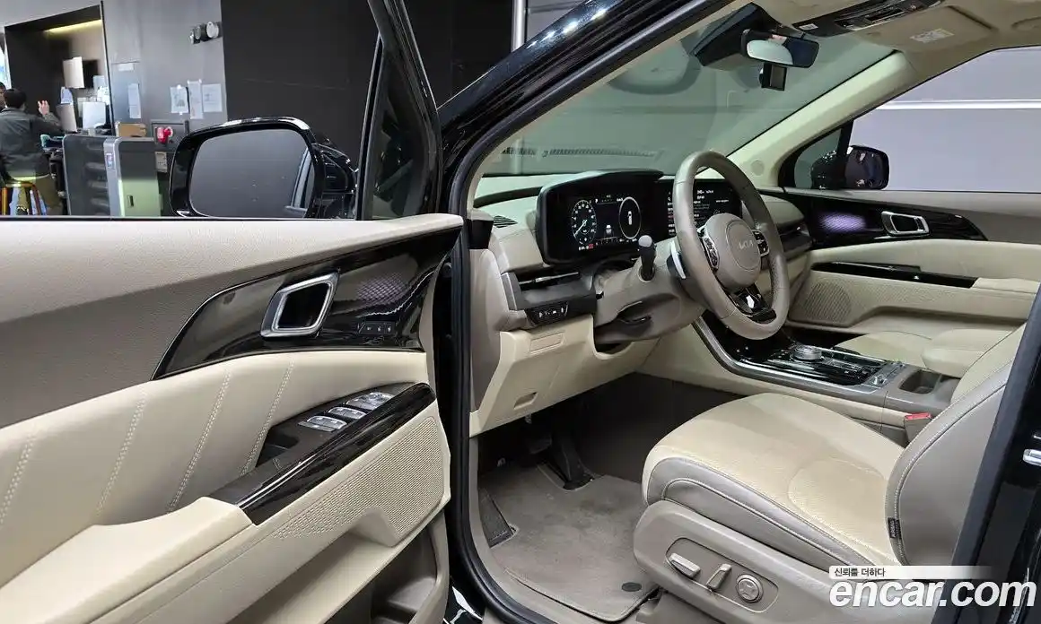 Kia Canival 2022 2.2 Автомат в Москве № 54966, фото 6