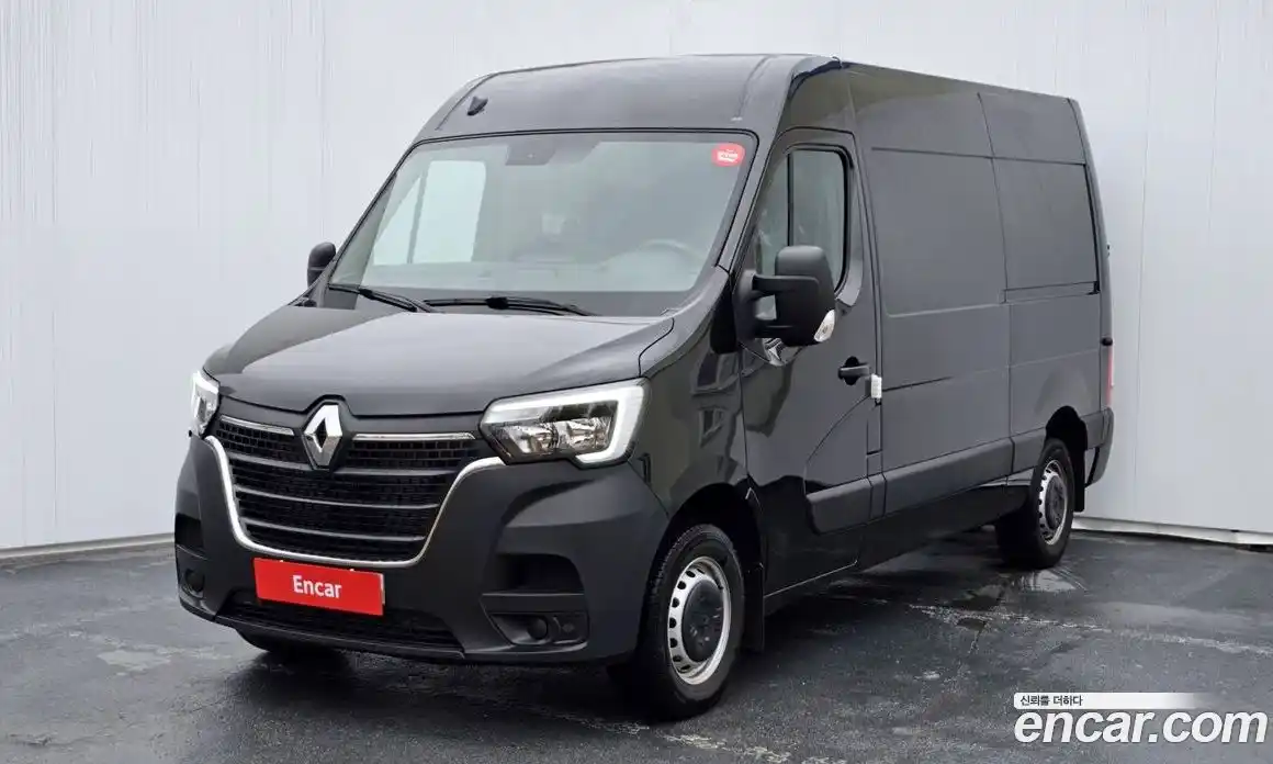 Renault Master 2024 2.3 Механическая в Москве № 561, фото 19