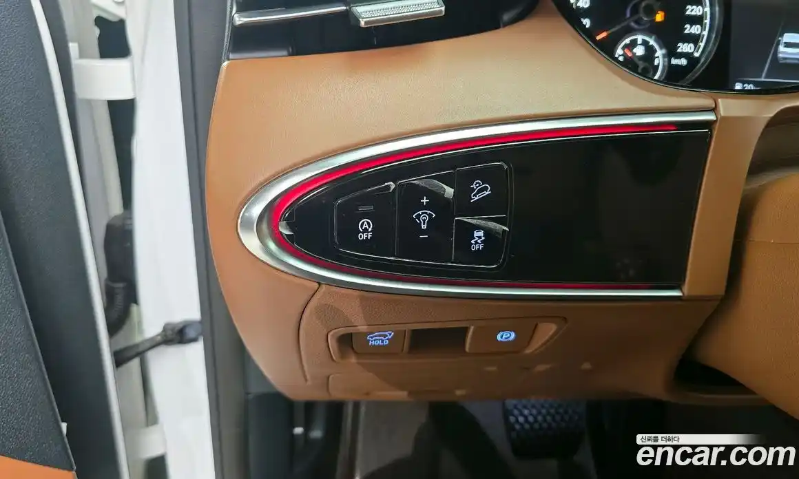 Genesis GV70 2024 2.2 Автомат в Москве № 58331, фото 18