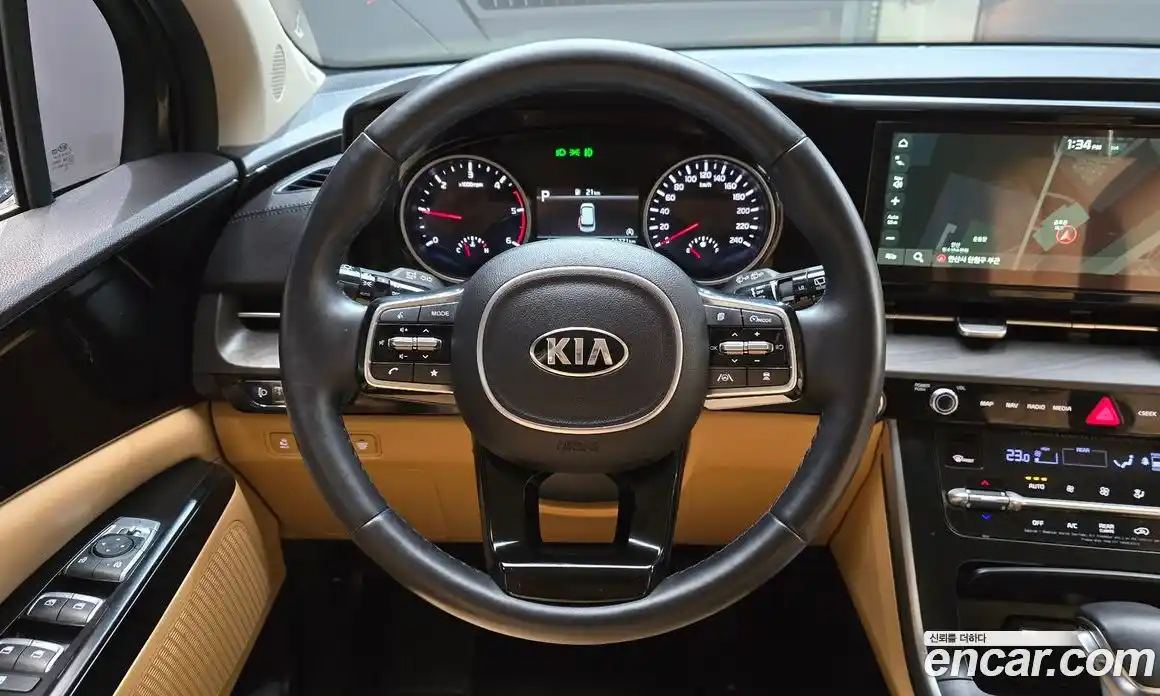 Kia Canival 2021 2.2 Автомат в Москве № 73285, фото 16