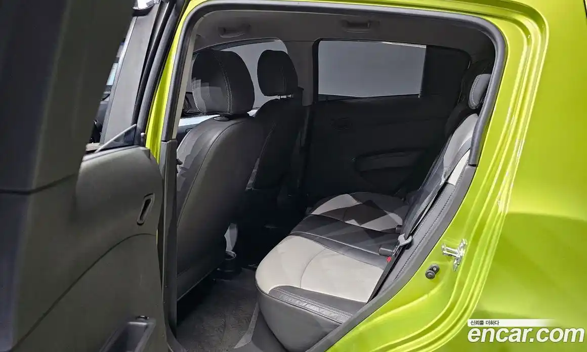 Chevrolet Matiz 2010 1.0 Автомат в Москве № 80342, фото 13