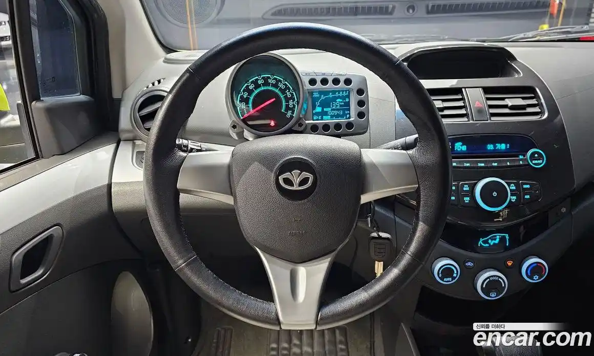 Chevrolet Matiz 2010 1.0 Автомат в Москве № 80342, фото 3