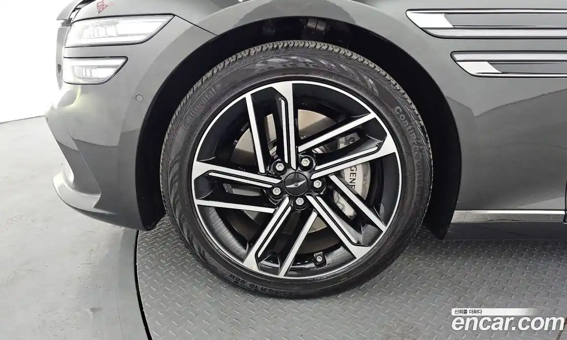 Genesis G80 2025 2.5 Автомат в Москве № 81412, фото 6