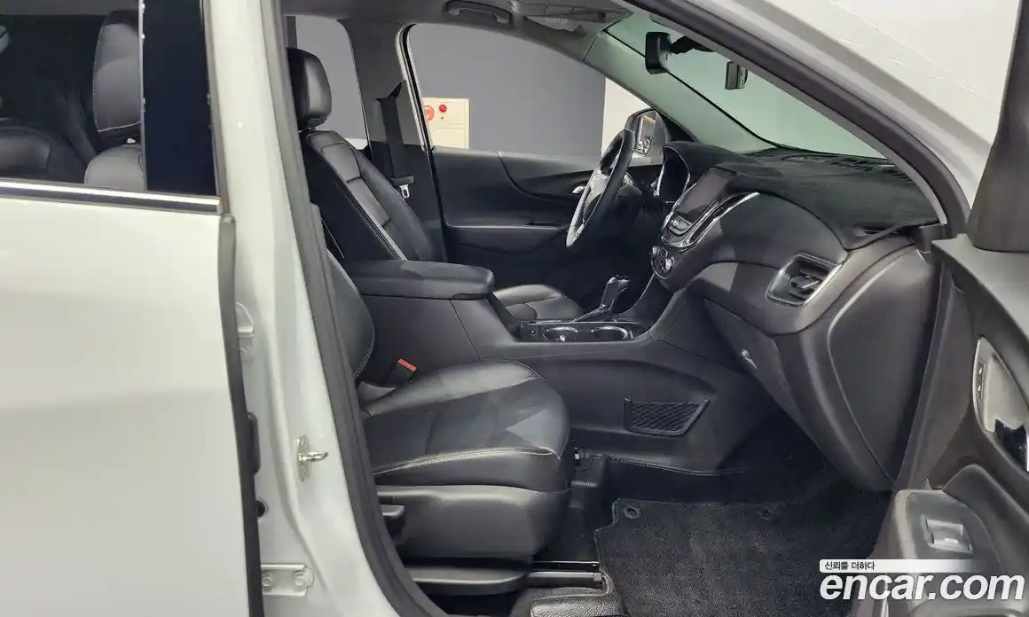 Chevrolet Equinox 2019 1.6 Автомат в Москве № 99819, фото 15