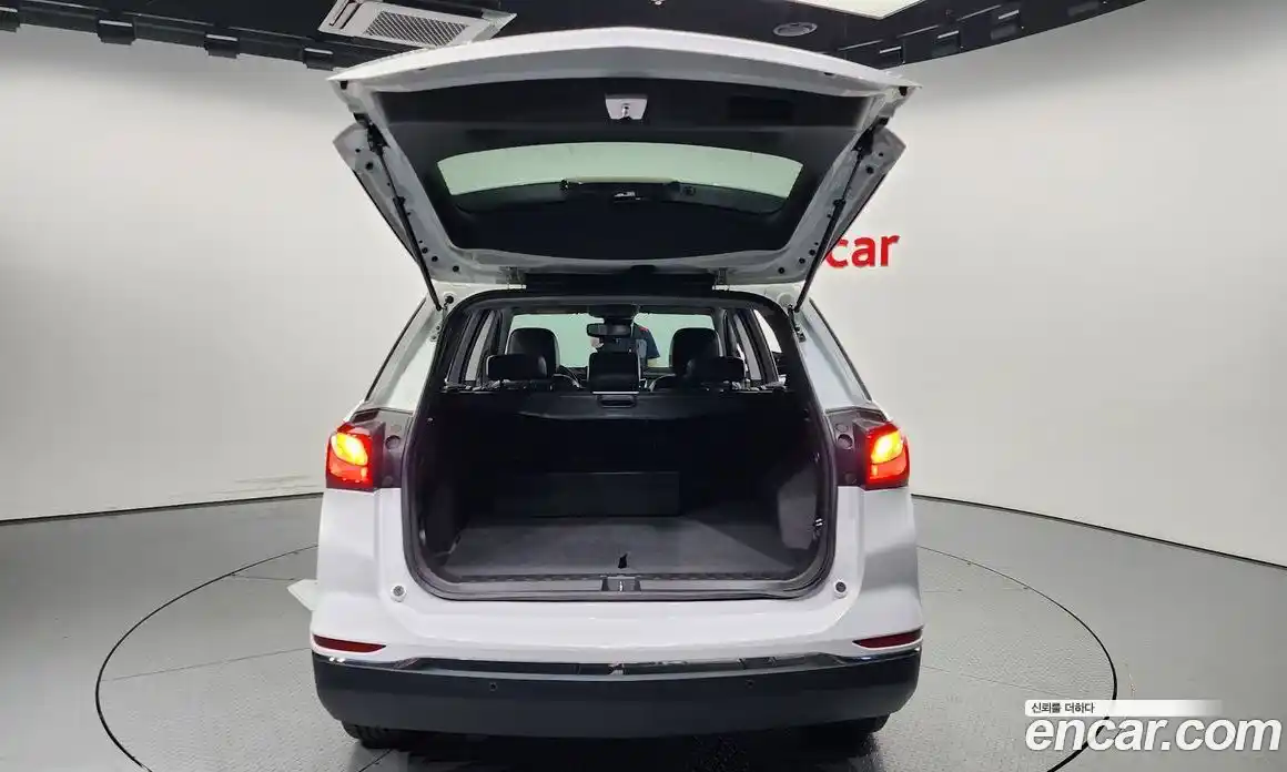 Chevrolet Equinox 2019 1.6 Автомат в Москве № 99819, фото 10