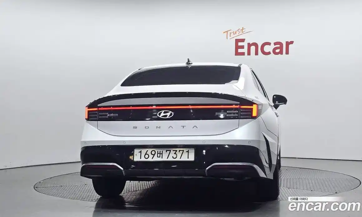 Hyundai Sonata 2025 2.0 Автомат в Москве № 10346, фото 12