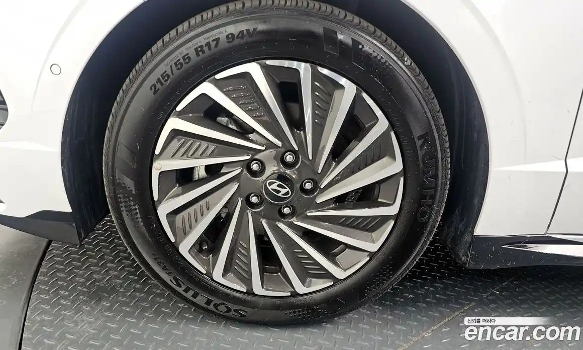 Hyundai Sonata 2025 2.0 Автомат в Москве № 10346, фото 5