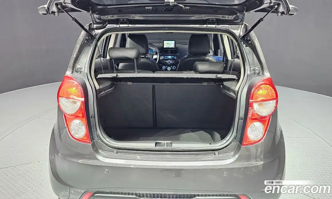 Chevrolet Spark 2013 1.0 Автомат в Москве № 103880, фото 6