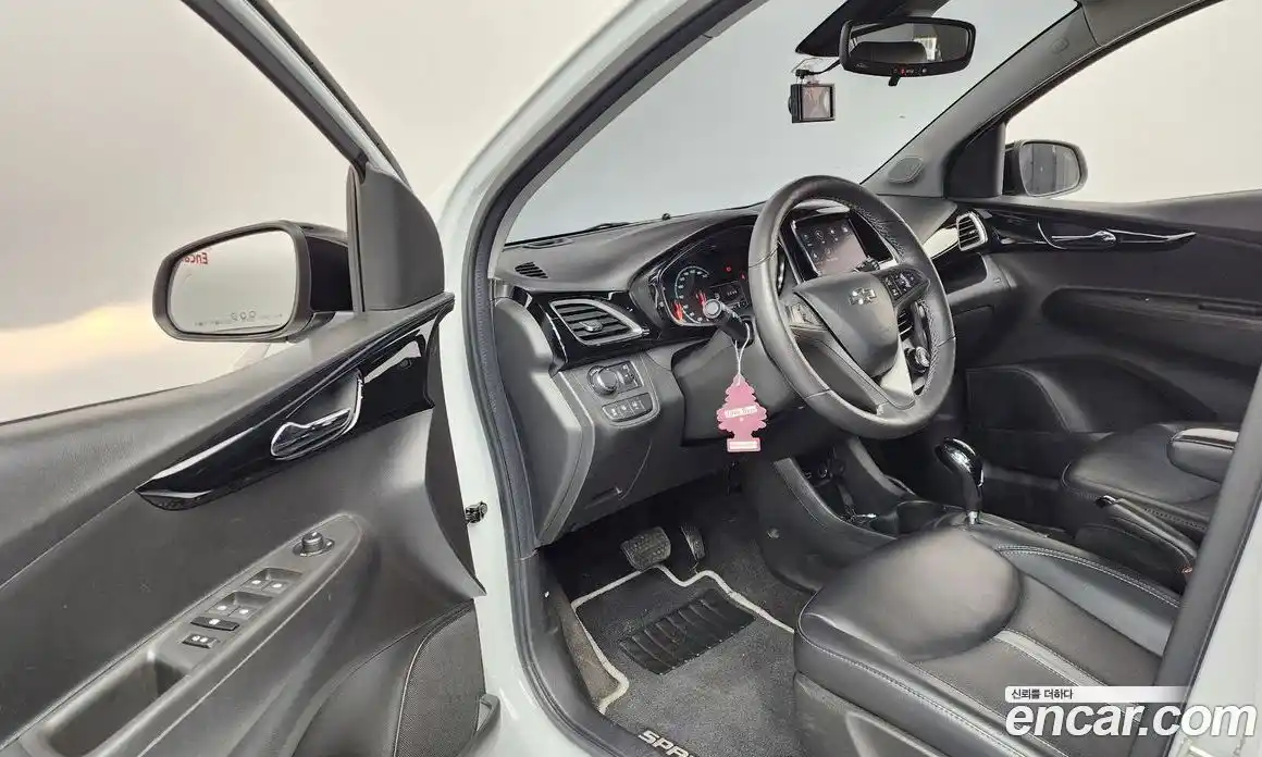 Chevrolet Spark 2021 1.0 Автомат в Москве № 105595, фото 3