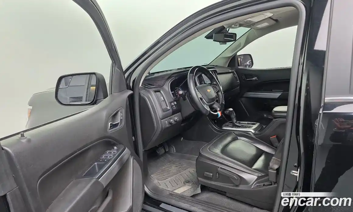 Chevrolet Colorado 2021 3.6 Автомат в Москве № 105772, фото 15