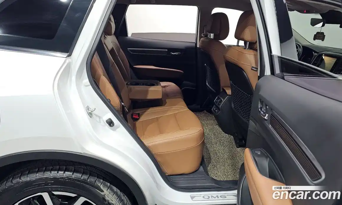 Renault QM6 2022 2.0 Автомат в Москве № 106095, фото 13