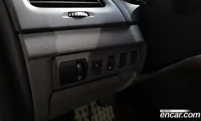 Renault SM3 2010 1.6 Автомат в Москве № 107397, миниатюра 11