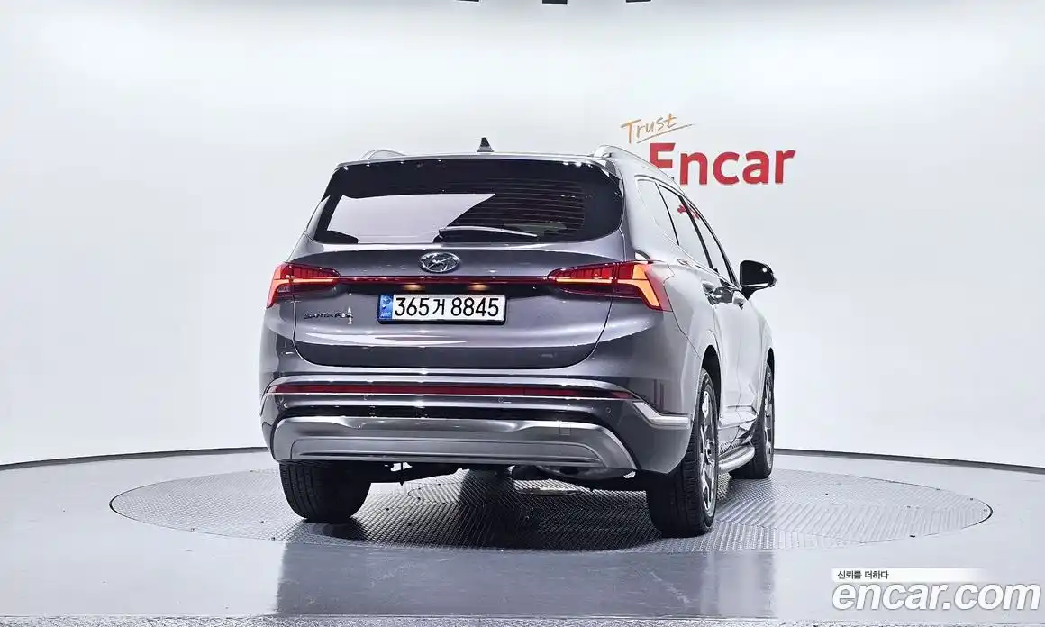 Hyundai Santa Fe 2022 1.6 Автомат в Москве № 109496, фото 16