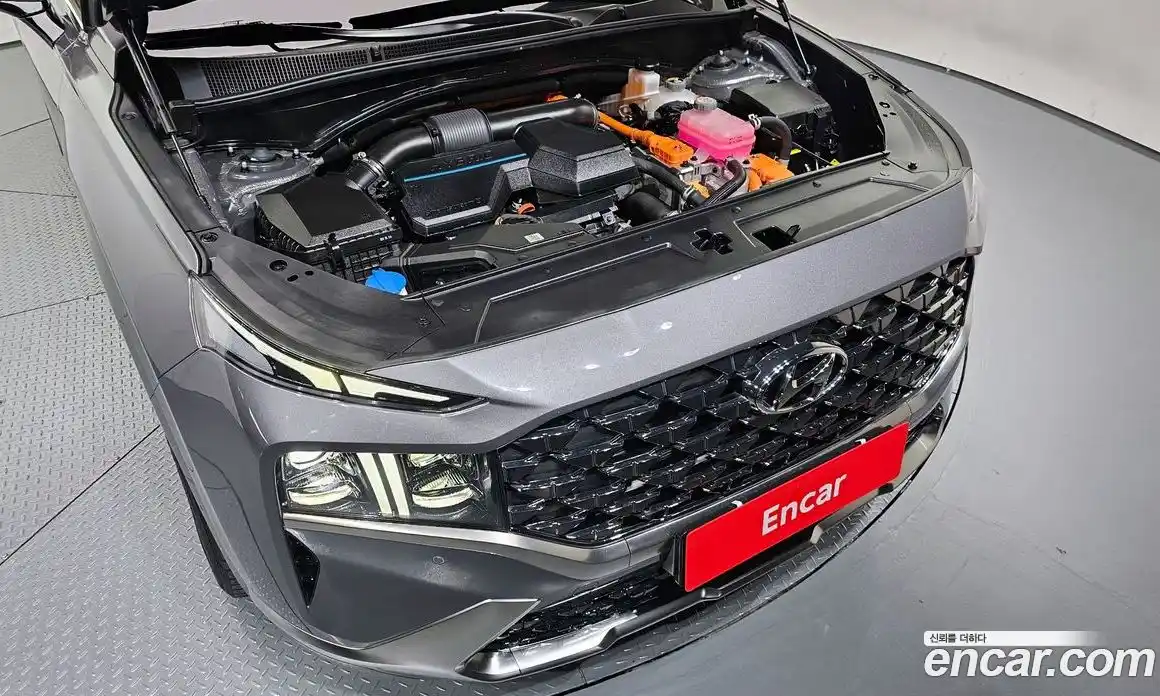 Hyundai Santa Fe 2022 1.6 Автомат в Москве № 109496, фото 17