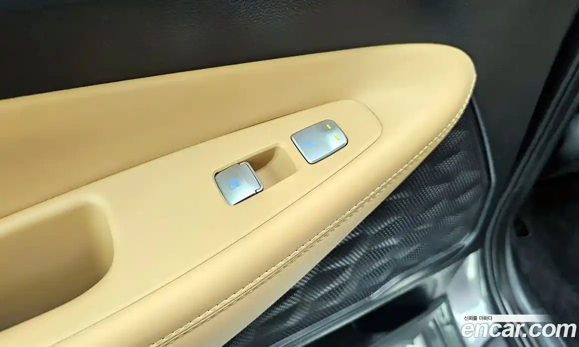 Hyundai Santa Fe 2022 1.6 Автомат в Москве № 109496, фото 10