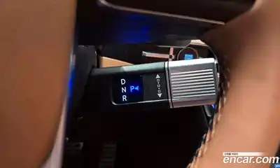 Hyundai Santa Fe 2024 1.6 Автомат в Москве № 109652, миниатюра 9