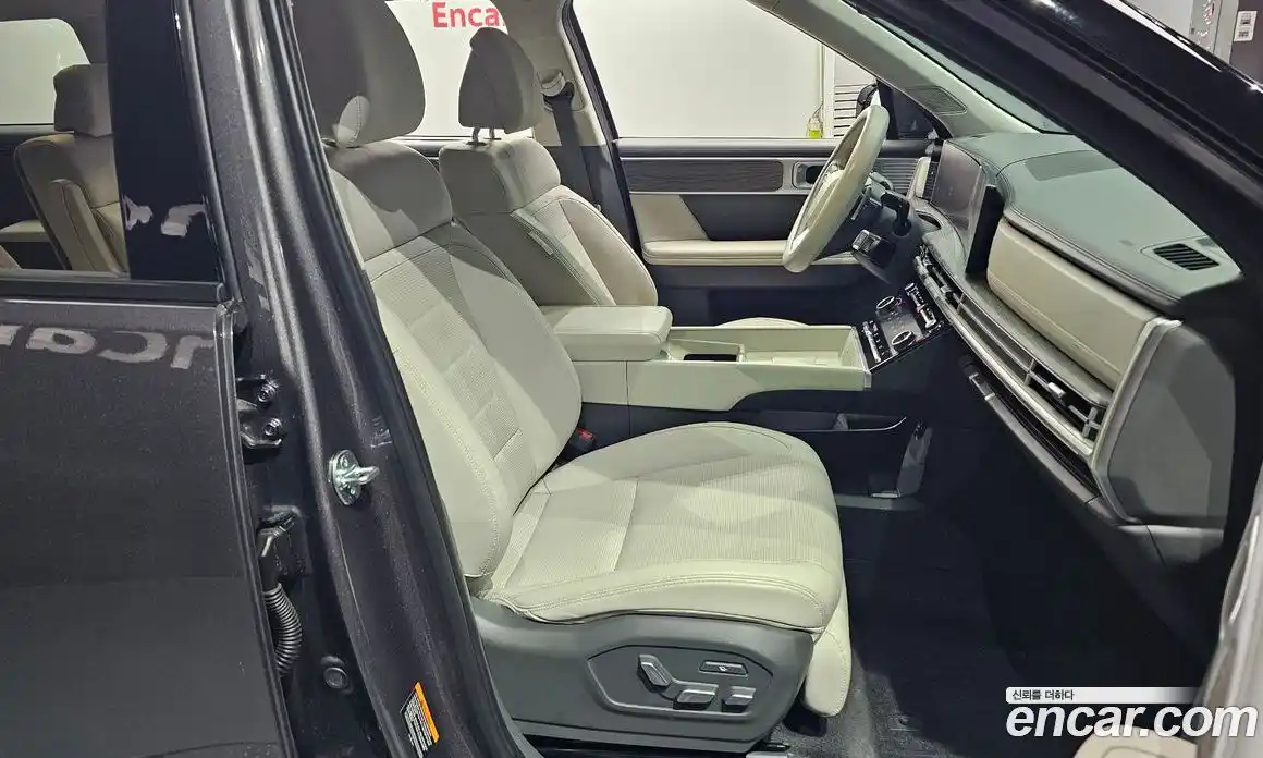 Hyundai Santa Fe 2024 2.5 Автомат в Москве № 112300, фото 14