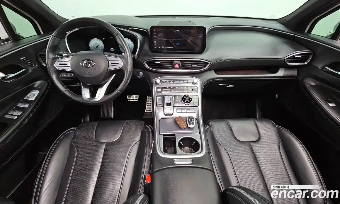 Hyundai Santa Fe 2023 2.5 Автомат в Москве № 112403, фото 13