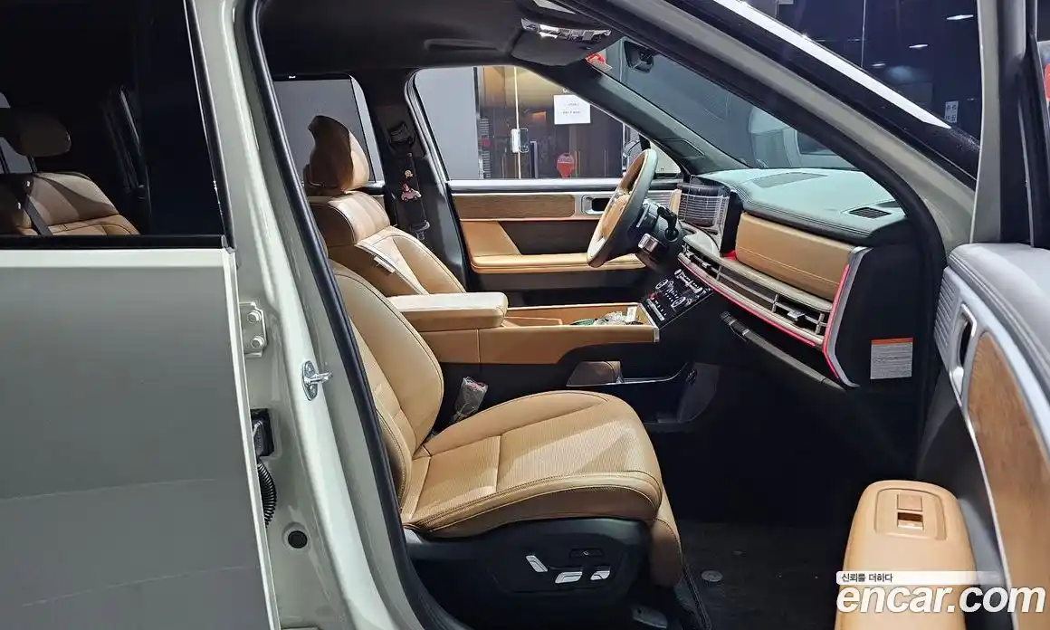 Hyundai Santa Fe 2024 1.6 Автомат в Москве № 113229, фото 18