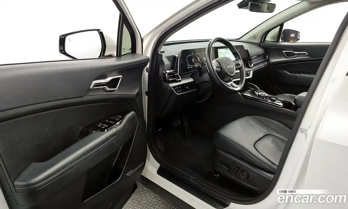 Kia Sportage 2023 1.6 Автомат в Москве № 11502, фото 13