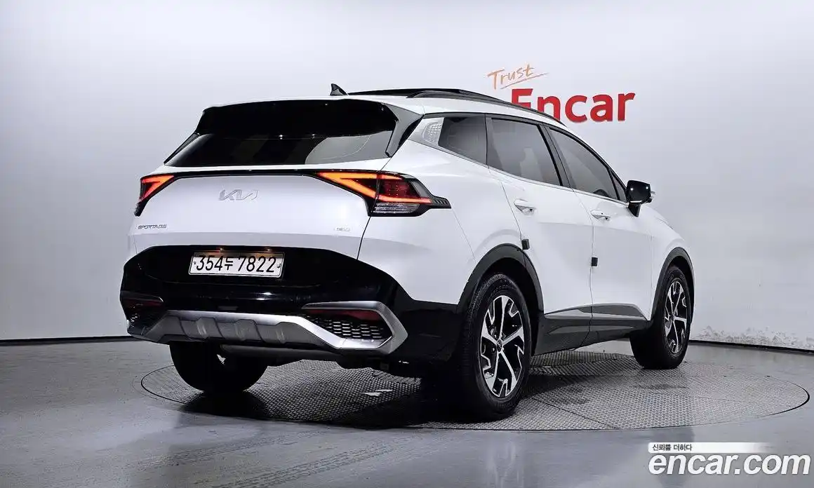 Kia Sportage 2023 1.6 Автомат в Москве № 11502, фото 10