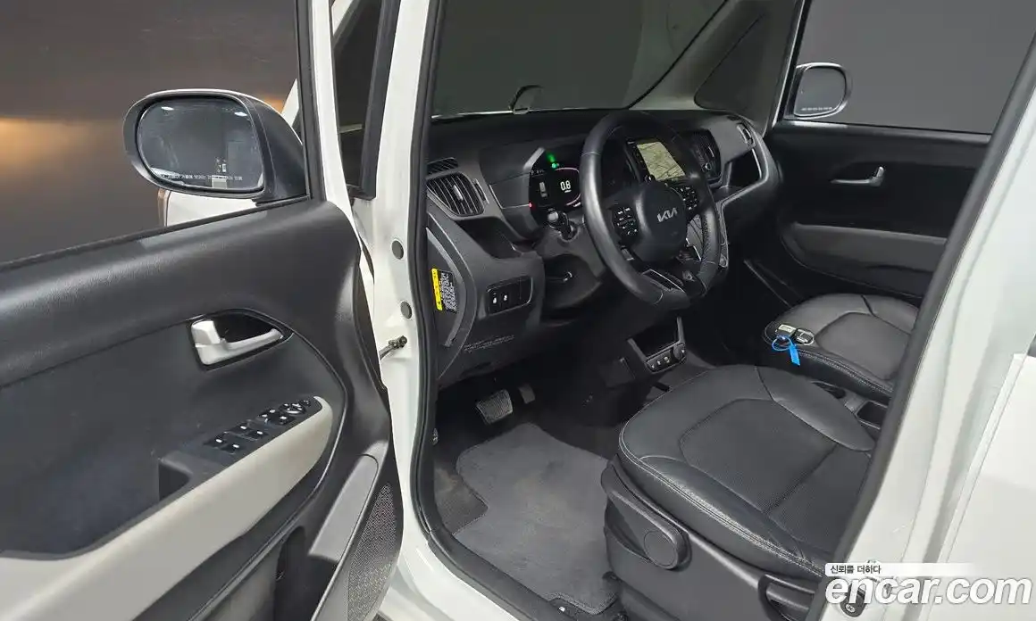 Kia Ray 2023 1.0 Автомат в Москве № 120201, фото 12