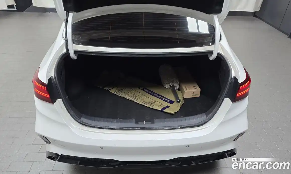 Kia K3 2022 1.6 Автомат в Москве № 120612, фото 8