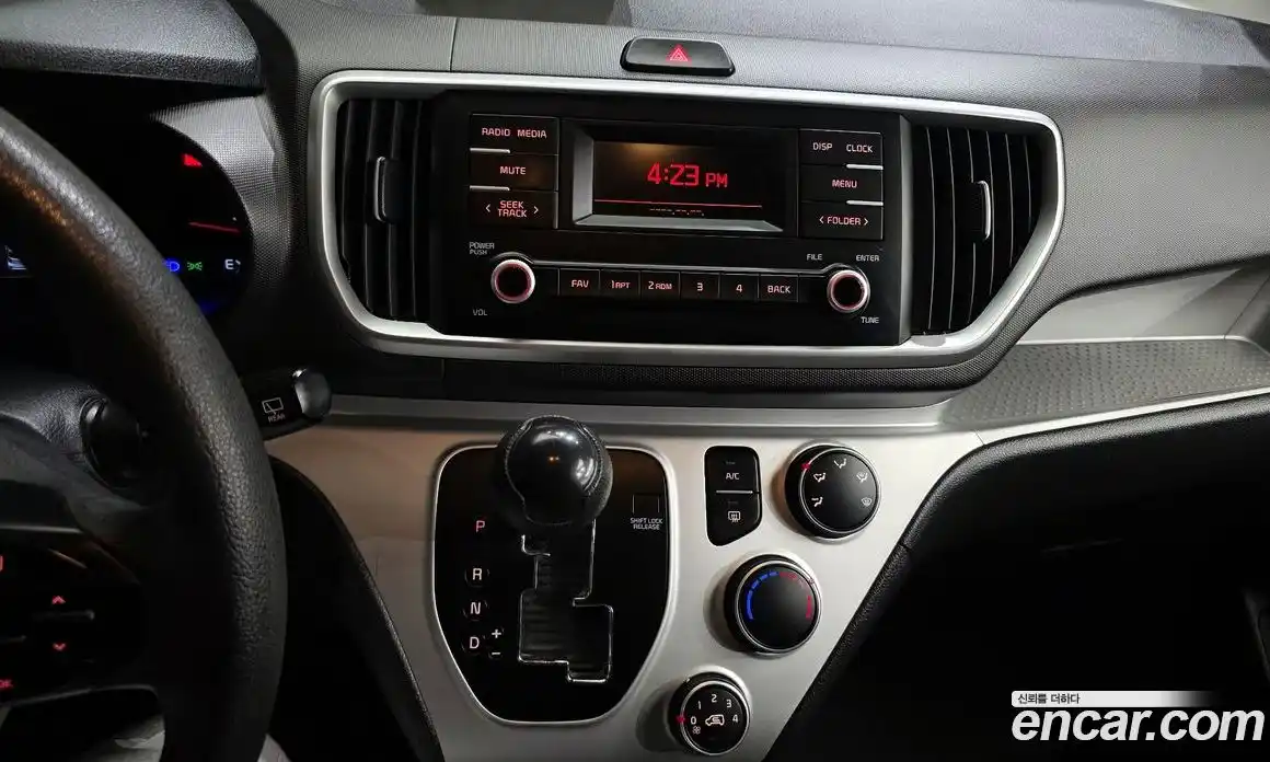 Kia Ray 2022 1.0 Автомат в Москве № 121651, фото 19